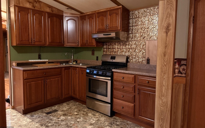 1671 Bear Run Road, Philippi, West Virginia 26416, 4 Bedrooms Bedrooms, 8 Rooms Rooms,2 BathroomsBathrooms,Single Family Detached,For Sale,Bear Run,10162748 1671 Bear Run Road, Philippi, West Virginia 26416, 4 Bedrooms Bedrooms, 8 Rooms Rooms,2 BathroomsBathrooms,Single Family Detached,For Sale,Bear Run,10162748