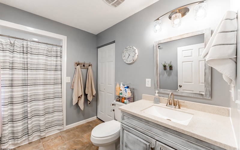 600 Herman Avenue, Star City, West Virginia 26505, 3 Bedrooms Bedrooms, 6 Rooms Rooms,2 BathroomsBathrooms,Single Family Detached,For Sale,Herman,10162750