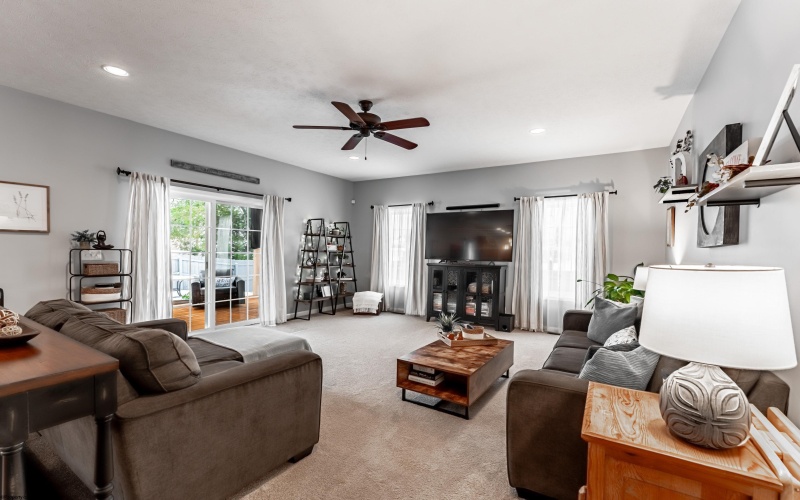 600 Herman Avenue, Star City, West Virginia 26505, 3 Bedrooms Bedrooms, 6 Rooms Rooms,2 BathroomsBathrooms,Single Family Detached,For Sale,Herman,10162750