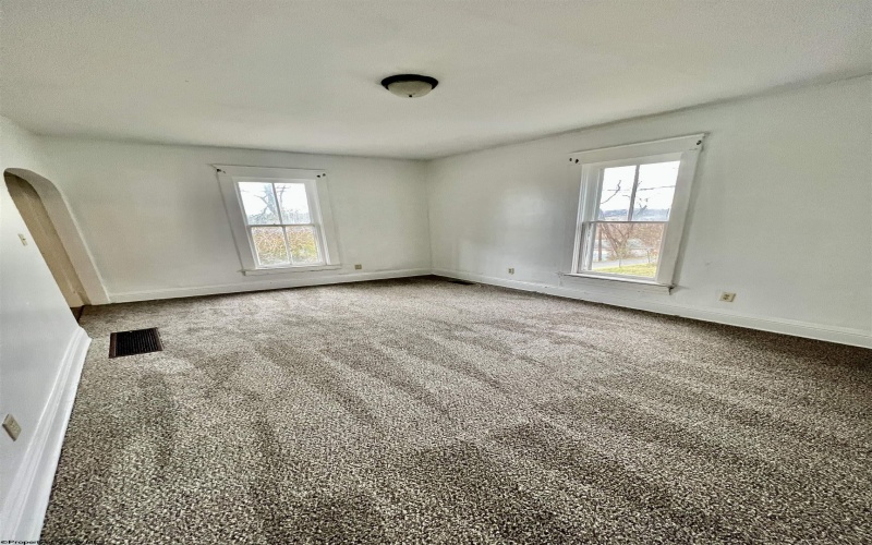 975 Dorsey Avenue, Morgantown, West Virginia 26501, 3 Bedrooms Bedrooms, 8 Rooms Rooms,2 BathroomsBathrooms,Single Family Detached,For Sale,Dorsey,10162747