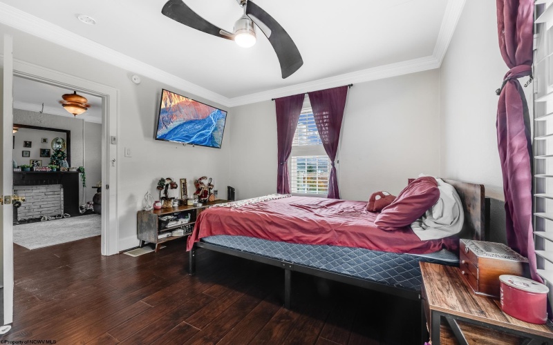 216 1/2 Watson Avenue, Fairmont, West Virginia 26554, 1 Bedroom Bedrooms, 4 Rooms Rooms,1 BathroomBathrooms,Single Family Detached,For Sale,Watson,10162753