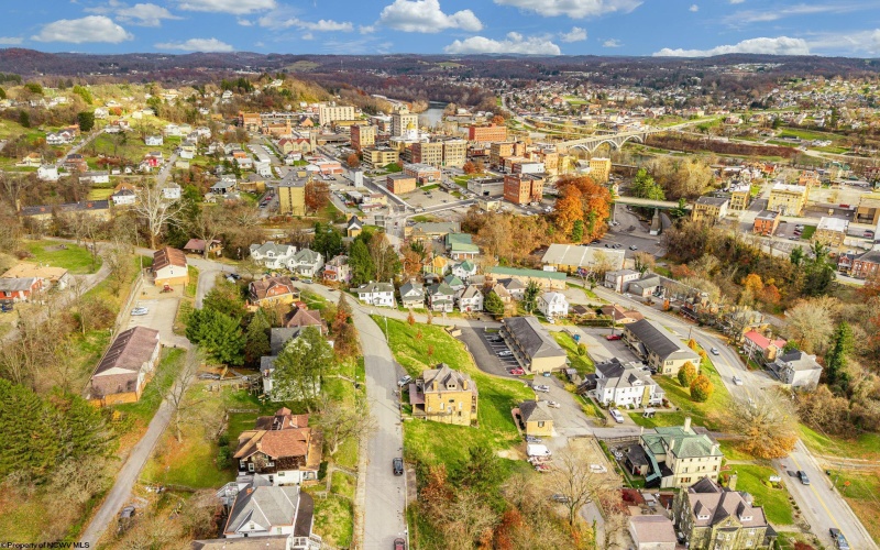 216 1/2 Watson Avenue, Fairmont, West Virginia 26554, 1 Bedroom Bedrooms, 4 Rooms Rooms,1 BathroomBathrooms,Single Family Detached,For Sale,Watson,10162753