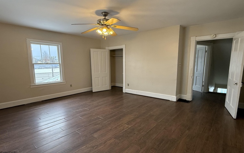 1129 Speedway Avenue, Fairmont, West Virginia 26554, 2 Bedrooms Bedrooms, 5 Rooms Rooms,1 BathroomBathrooms,Single Family Detached,For Sale,Speedway,10162752