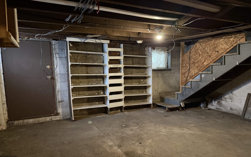 1129 Speedway Avenue, Fairmont, West Virginia 26554, 2 Bedrooms Bedrooms, 5 Rooms Rooms,1 BathroomBathrooms,Single Family Detached,For Sale,Speedway,10162752