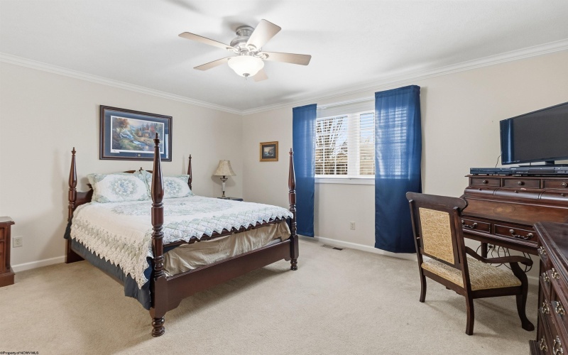 120 Center Court, Bridgeport, West Virginia 26330, 3 Bedrooms Bedrooms, 5 Rooms Rooms,2 BathroomsBathrooms,Single Family Detached,For Sale,Center,10162755 120 Center Court, Bridgeport, West Virginia 26330, 3 Bedrooms Bedrooms, 5 Rooms Rooms,2 BathroomsBathrooms,Single Family Detached,For Sale,Center,10162755