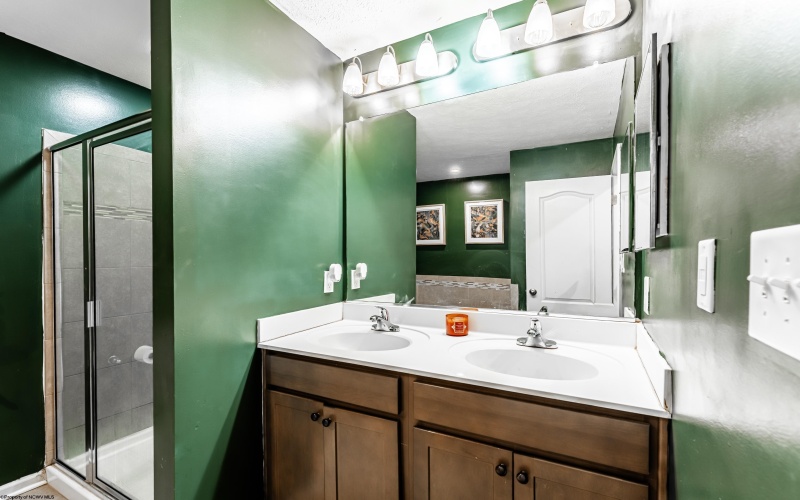 529 Turquoise Lane, Morgantown, West Virginia 26508, 3 Bedrooms Bedrooms, 10 Rooms Rooms,2 BathroomsBathrooms,Single Family Attached,For Sale,Turquoise,10162764 529 Turquoise Lane, Morgantown, West Virginia 26508, 3 Bedrooms Bedrooms, 10 Rooms Rooms,2 BathroomsBathrooms,Single Family Attached,For Sale,Turquoise,10162764