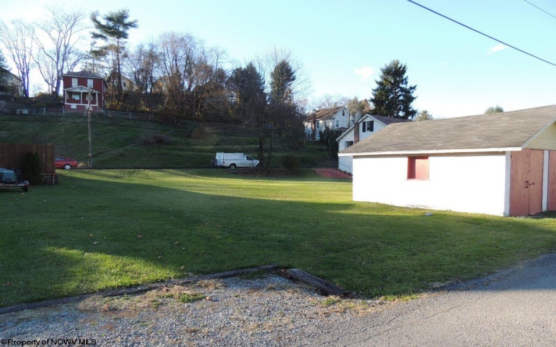 301, 307 and 317 Brockway Avenue, Morgantown, West Virginia 26505, ,Lots/land,For Sale,Brockway,10154642 301, 307 and 317 Brockway Avenue, Morgantown, West Virginia 26505, ,Lots/land,For Sale,Brockway,10154642
