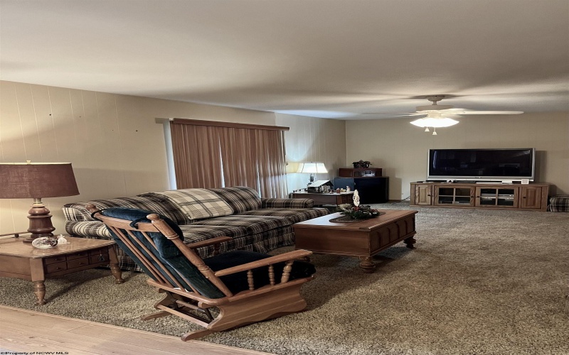 112 Village Drive, Bridgeport, West Virginia 26330, 3 Bedrooms Bedrooms, 9 Rooms Rooms,2 BathroomsBathrooms,Single Family Detached,For Sale,Village,10162761 112 Village Drive, Bridgeport, West Virginia 26330, 3 Bedrooms Bedrooms, 9 Rooms Rooms,2 BathroomsBathrooms,Single Family Detached,For Sale,Village,10162761