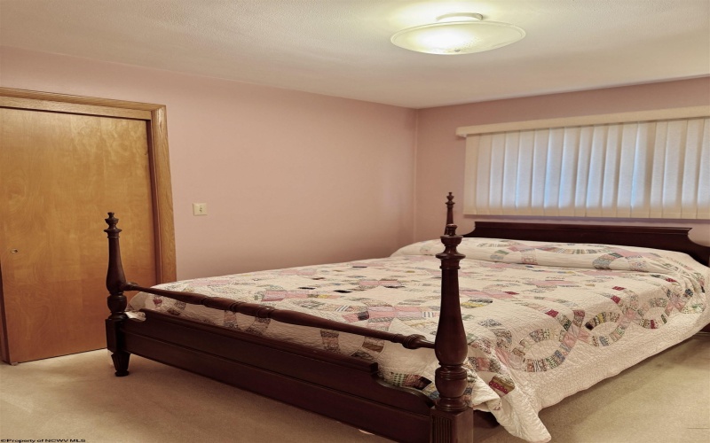 112 Village Drive, Bridgeport, West Virginia 26330, 3 Bedrooms Bedrooms, 9 Rooms Rooms,2 BathroomsBathrooms,Single Family Detached,For Sale,Village,10162761 112 Village Drive, Bridgeport, West Virginia 26330, 3 Bedrooms Bedrooms, 9 Rooms Rooms,2 BathroomsBathrooms,Single Family Detached,For Sale,Village,10162761