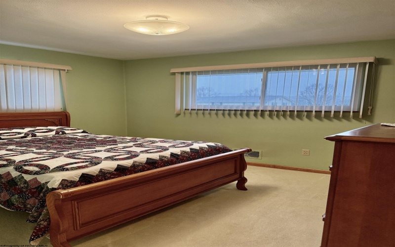 112 Village Drive, Bridgeport, West Virginia 26330, 3 Bedrooms Bedrooms, 9 Rooms Rooms,2 BathroomsBathrooms,Single Family Detached,For Sale,Village,10162761 112 Village Drive, Bridgeport, West Virginia 26330, 3 Bedrooms Bedrooms, 9 Rooms Rooms,2 BathroomsBathrooms,Single Family Detached,For Sale,Village,10162761