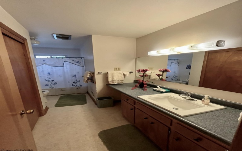 112 Village Drive, Bridgeport, West Virginia 26330, 3 Bedrooms Bedrooms, 9 Rooms Rooms,2 BathroomsBathrooms,Single Family Detached,For Sale,Village,10162761 112 Village Drive, Bridgeport, West Virginia 26330, 3 Bedrooms Bedrooms, 9 Rooms Rooms,2 BathroomsBathrooms,Single Family Detached,For Sale,Village,10162761