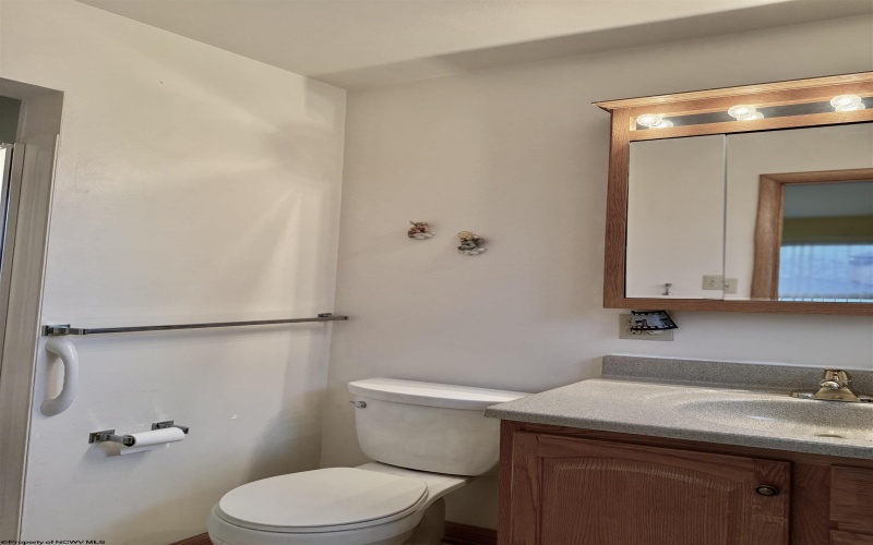 112 Village Drive, Bridgeport, West Virginia 26330, 3 Bedrooms Bedrooms, 9 Rooms Rooms,2 BathroomsBathrooms,Single Family Detached,For Sale,Village,10162761 112 Village Drive, Bridgeport, West Virginia 26330, 3 Bedrooms Bedrooms, 9 Rooms Rooms,2 BathroomsBathrooms,Single Family Detached,For Sale,Village,10162761