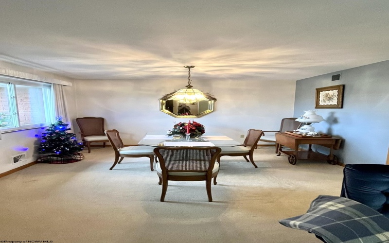 112 Village Drive, Bridgeport, West Virginia 26330, 3 Bedrooms Bedrooms, 9 Rooms Rooms,2 BathroomsBathrooms,Single Family Detached,For Sale,Village,10162761 112 Village Drive, Bridgeport, West Virginia 26330, 3 Bedrooms Bedrooms, 9 Rooms Rooms,2 BathroomsBathrooms,Single Family Detached,For Sale,Village,10162761