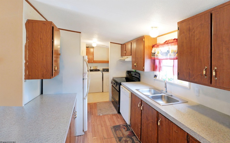 46 Wall Street, Albright, West Virginia 26519, 3 Bedrooms Bedrooms, 3 Rooms Rooms,2 BathroomsBathrooms,Single Family Detached,For Sale,Wall,10162768 46 Wall Street, Albright, West Virginia 26519, 3 Bedrooms Bedrooms, 3 Rooms Rooms,2 BathroomsBathrooms,Single Family Detached,For Sale,Wall,10162768