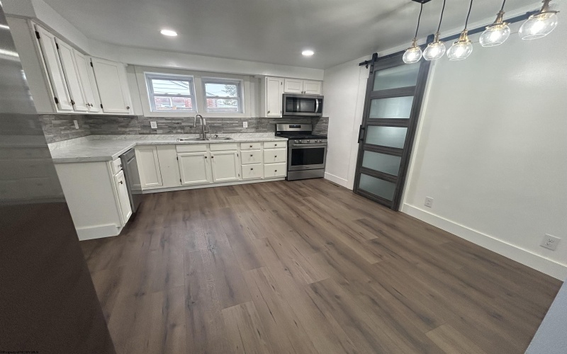 653 Madigan Avenue, Morgantown, West Virginia 26501, 3 Bedrooms Bedrooms, 6 Rooms Rooms,1 BathroomBathrooms,Single Family Detached,For Sale,Madigan,10162770 653 Madigan Avenue, Morgantown, West Virginia 26501, 3 Bedrooms Bedrooms, 6 Rooms Rooms,1 BathroomBathrooms,Single Family Detached,For Sale,Madigan,10162770