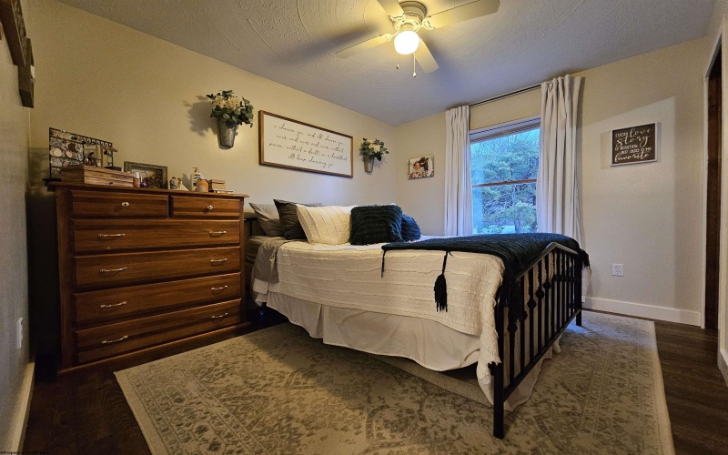 149 Stratus Drive, Cabins, West Virginia 26855, 3 Bedrooms Bedrooms, 5 Rooms Rooms,1 BathroomBathrooms,Single Family Detached,For Sale,Stratus,10162771 149 Stratus Drive, Cabins, West Virginia 26855, 3 Bedrooms Bedrooms, 5 Rooms Rooms,1 BathroomBathrooms,Single Family Detached,For Sale,Stratus,10162771