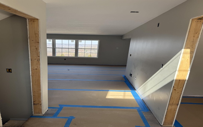 117 Canto Drive, Morgantown, West Virginia 26508, 3 Bedrooms Bedrooms, 6 Rooms Rooms,2 BathroomsBathrooms,Single Family Detached,For Sale,Canto,10158347