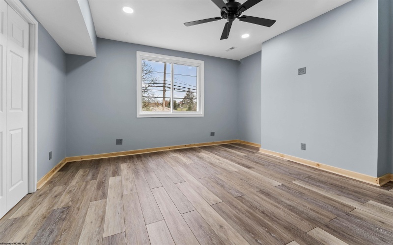 503 Market Street, Fairmont, West Virginia 26554, 3 Bedrooms Bedrooms, 8 Rooms Rooms,2 BathroomsBathrooms,Single Family Detached,For Sale,Market,10162776