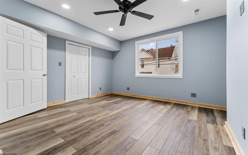 503 Market Street, Fairmont, West Virginia 26554, 3 Bedrooms Bedrooms, 8 Rooms Rooms,2 BathroomsBathrooms,Single Family Detached,For Sale,Market,10162776