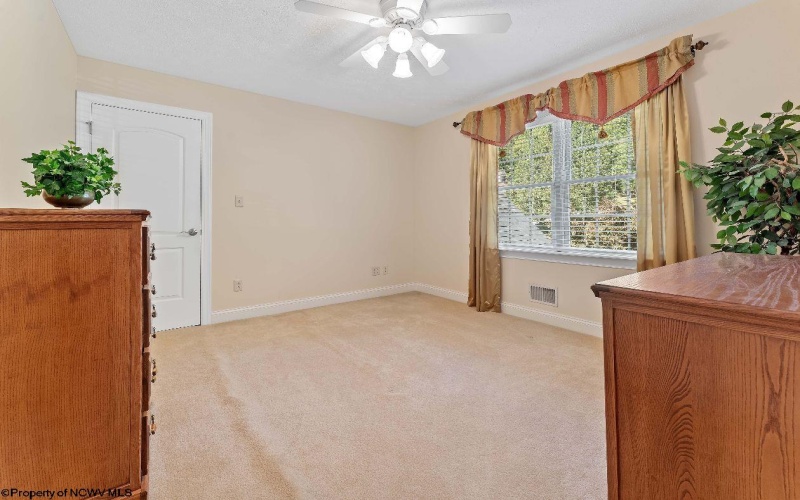 358 Vitez Drive, Morgantown, West Virginia 26508, 4 Bedrooms Bedrooms, 10 Rooms Rooms,4 BathroomsBathrooms,Single Family Detached,For Sale,Vitez,10162777 358 Vitez Drive, Morgantown, West Virginia 26508, 4 Bedrooms Bedrooms, 10 Rooms Rooms,4 BathroomsBathrooms,Single Family Detached,For Sale,Vitez,10162777