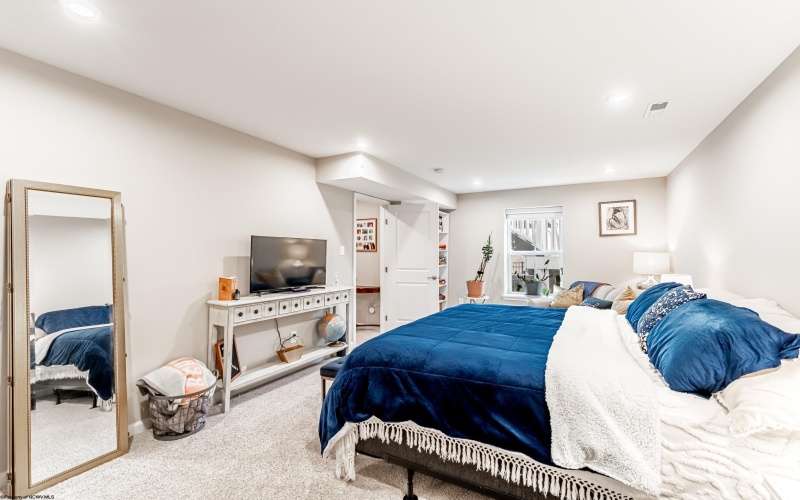 47 LaVista Drive, Morgantown, West Virginia 26508, 3 Bedrooms Bedrooms, 9 Rooms Rooms,3 BathroomsBathrooms,Single Family Detached,For Sale,LaVista,10162787 47 LaVista Drive, Morgantown, West Virginia 26508, 3 Bedrooms Bedrooms, 9 Rooms Rooms,3 BathroomsBathrooms,Single Family Detached,For Sale,LaVista,10162787