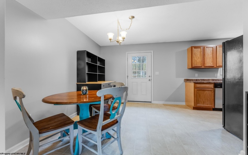 145 Eagle Drive, Maidsville, West Virginia 26541, 3 Bedrooms Bedrooms, 6 Rooms Rooms,1 BathroomBathrooms,Single Family Attached,For Sale,Eagle,10162775 145 Eagle Drive, Maidsville, West Virginia 26541, 3 Bedrooms Bedrooms, 6 Rooms Rooms,1 BathroomBathrooms,Single Family Attached,For Sale,Eagle,10162775