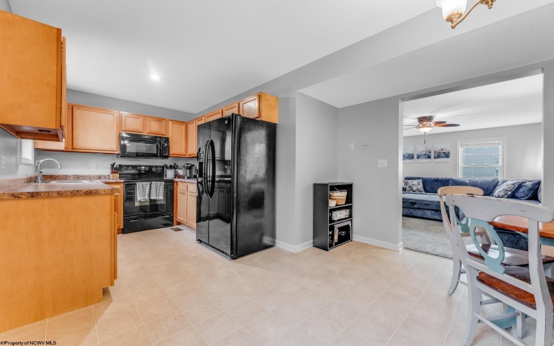 145 Eagle Drive, Maidsville, West Virginia 26541, 3 Bedrooms Bedrooms, 6 Rooms Rooms,1 BathroomBathrooms,Single Family Attached,For Sale,Eagle,10162775 145 Eagle Drive, Maidsville, West Virginia 26541, 3 Bedrooms Bedrooms, 6 Rooms Rooms,1 BathroomBathrooms,Single Family Attached,For Sale,Eagle,10162775