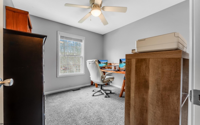 145 Eagle Drive, Maidsville, West Virginia 26541, 3 Bedrooms Bedrooms, 6 Rooms Rooms,1 BathroomBathrooms,Single Family Attached,For Sale,Eagle,10162775 145 Eagle Drive, Maidsville, West Virginia 26541, 3 Bedrooms Bedrooms, 6 Rooms Rooms,1 BathroomBathrooms,Single Family Attached,For Sale,Eagle,10162775