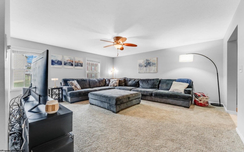 145 Eagle Drive, Maidsville, West Virginia 26541, 3 Bedrooms Bedrooms, 6 Rooms Rooms,1 BathroomBathrooms,Single Family Attached,For Sale,Eagle,10162775 145 Eagle Drive, Maidsville, West Virginia 26541, 3 Bedrooms Bedrooms, 6 Rooms Rooms,1 BathroomBathrooms,Single Family Attached,For Sale,Eagle,10162775