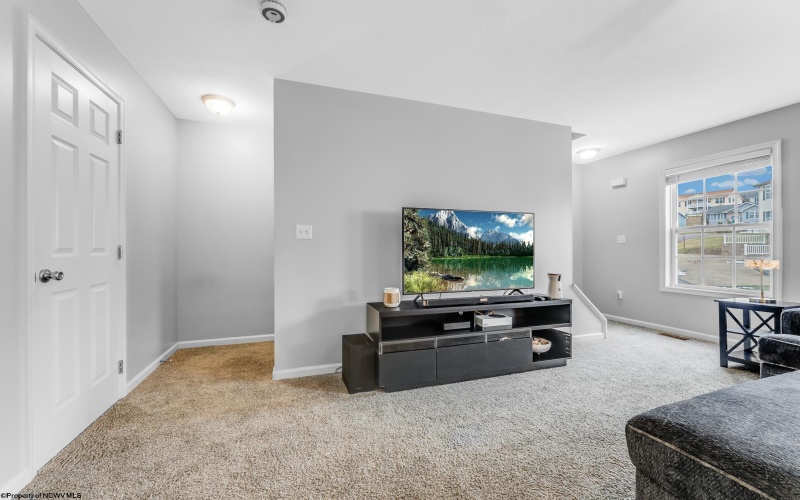 145 Eagle Drive, Maidsville, West Virginia 26541, 3 Bedrooms Bedrooms, 6 Rooms Rooms,1 BathroomBathrooms,Single Family Attached,For Sale,Eagle,10162775 145 Eagle Drive, Maidsville, West Virginia 26541, 3 Bedrooms Bedrooms, 6 Rooms Rooms,1 BathroomBathrooms,Single Family Attached,For Sale,Eagle,10162775