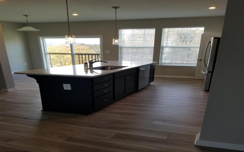 70 Dover Court, Bridgeport, West Virginia 26330-0000, 3 Bedrooms Bedrooms, 5 Rooms Rooms,3 BathroomsBathrooms,Residential Rentals,For Rent,Dover,10162784