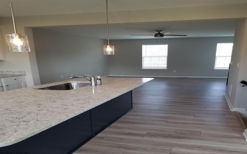 70 Dover Court, Bridgeport, West Virginia 26330-0000, 3 Bedrooms Bedrooms, 5 Rooms Rooms,3 BathroomsBathrooms,Residential Rentals,For Rent,Dover,10162784