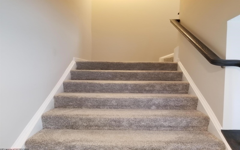 70 Dover Court, Bridgeport, West Virginia 26330-0000, 3 Bedrooms Bedrooms, 5 Rooms Rooms,3 BathroomsBathrooms,Residential Rentals,For Rent,Dover,10162784