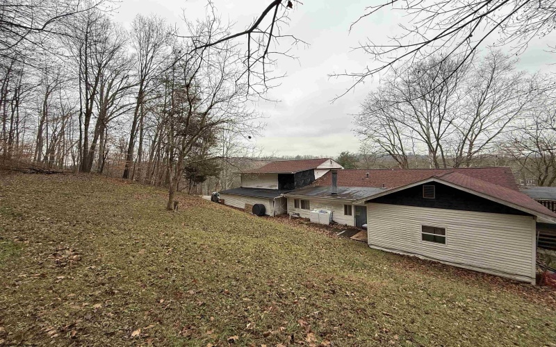 1919 Whites Creek Road, Prichard, West Virginia 25555, 4 Bedrooms Bedrooms, 8 Rooms Rooms,1 BathroomBathrooms,Single Family Detached,For Sale,Whites Creek,10162785