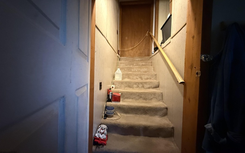 1919 Whites Creek Road, Prichard, West Virginia 25555, 4 Bedrooms Bedrooms, 8 Rooms Rooms,1 BathroomBathrooms,Single Family Detached,For Sale,Whites Creek,10162785