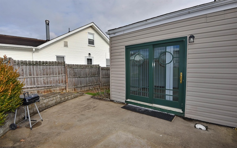 443 Lawman Avenue, Bridgeport, West Virginia 26330, 3 Bedrooms Bedrooms, 5 Rooms Rooms,1 BathroomBathrooms,Single Family Detached,For Sale,Lawman,10162781 443 Lawman Avenue, Bridgeport, West Virginia 26330, 3 Bedrooms Bedrooms, 5 Rooms Rooms,1 BathroomBathrooms,Single Family Detached,For Sale,Lawman,10162781