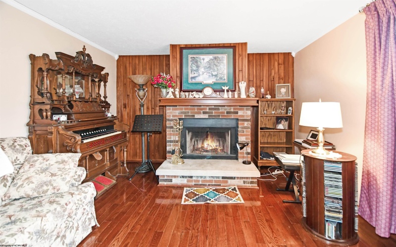 94 Kimberly Circle, Fairmont, West Virginia 26554, 4 Bedrooms Bedrooms, 8 Rooms Rooms,3 BathroomsBathrooms,Single Family Detached,For Sale,Kimberly,10162782 94 Kimberly Circle, Fairmont, West Virginia 26554, 4 Bedrooms Bedrooms, 8 Rooms Rooms,3 BathroomsBathrooms,Single Family Detached,For Sale,Kimberly,10162782