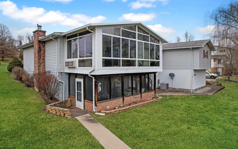 94 Kimberly Circle, Fairmont, West Virginia 26554, 4 Bedrooms Bedrooms, 8 Rooms Rooms,3 BathroomsBathrooms,Single Family Detached,For Sale,Kimberly,10162782 94 Kimberly Circle, Fairmont, West Virginia 26554, 4 Bedrooms Bedrooms, 8 Rooms Rooms,3 BathroomsBathrooms,Single Family Detached,For Sale,Kimberly,10162782