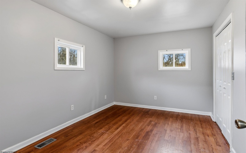 232 Kelly Road, Morgantown, West Virginia 26508, 3 Bedrooms Bedrooms, 6 Rooms Rooms,1 BathroomBathrooms,Single Family Detached,For Sale,Kelly,10162786