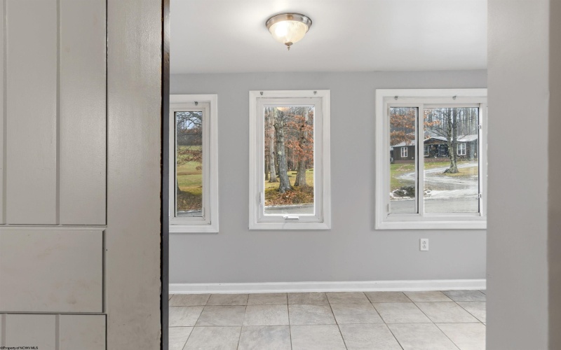 232 Kelly Road, Morgantown, West Virginia 26508, 3 Bedrooms Bedrooms, 6 Rooms Rooms,1 BathroomBathrooms,Single Family Detached,For Sale,Kelly,10162786