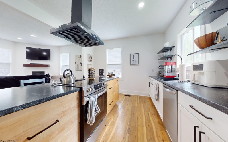 23 Freeland Street, Fairmont, West Virginia 26554, 3 Bedrooms Bedrooms, 9 Rooms Rooms,2 BathroomsBathrooms,Single Family Detached,For Sale,Freeland,10162783 23 Freeland Street, Fairmont, West Virginia 26554, 3 Bedrooms Bedrooms, 9 Rooms Rooms,2 BathroomsBathrooms,Single Family Detached,For Sale,Freeland,10162783