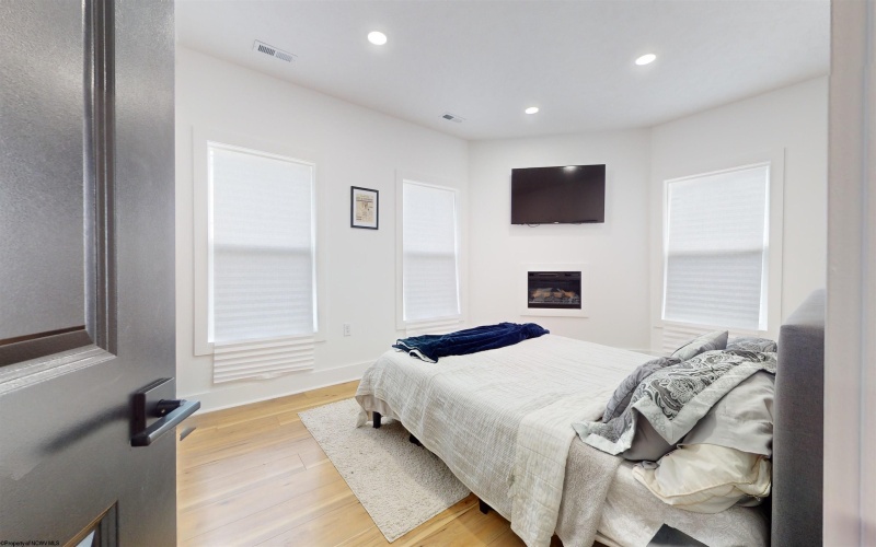 23 Freeland Street, Fairmont, West Virginia 26554, 3 Bedrooms Bedrooms, 9 Rooms Rooms,2 BathroomsBathrooms,Single Family Detached,For Sale,Freeland,10162783 23 Freeland Street, Fairmont, West Virginia 26554, 3 Bedrooms Bedrooms, 9 Rooms Rooms,2 BathroomsBathrooms,Single Family Detached,For Sale,Freeland,10162783