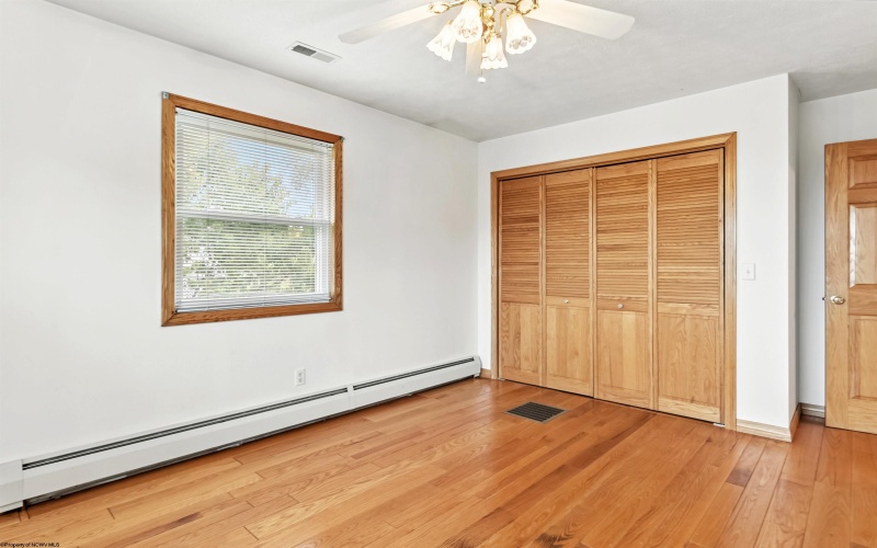 9 Townsend Lane, Morgantown, West Virginia 26508, 3 Bedrooms Bedrooms, 7 Rooms Rooms,1 BathroomBathrooms,Single Family Detached,For Sale,Townsend,10161423