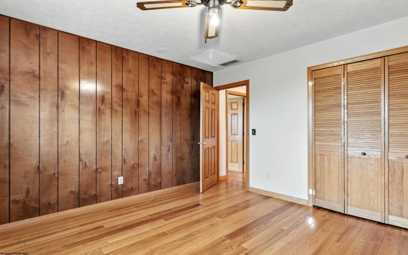 9 Townsend Lane, Morgantown, West Virginia 26508, 3 Bedrooms Bedrooms, 7 Rooms Rooms,1 BathroomBathrooms,Single Family Detached,For Sale,Townsend,10161423