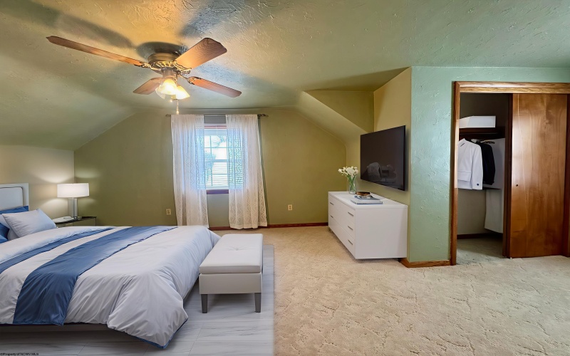 4 Oriole Lane, Fairmont, West Virginia 26554, 4 Bedrooms Bedrooms, 10 Rooms Rooms,3 BathroomsBathrooms,Single Family Detached,For Sale,Oriole,10162795 4 Oriole Lane, Fairmont, West Virginia 26554, 4 Bedrooms Bedrooms, 10 Rooms Rooms,3 BathroomsBathrooms,Single Family Detached,For Sale,Oriole,10162795