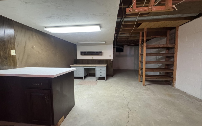 4 Oriole Lane, Fairmont, West Virginia 26554, 4 Bedrooms Bedrooms, 10 Rooms Rooms,3 BathroomsBathrooms,Single Family Detached,For Sale,Oriole,10162795 4 Oriole Lane, Fairmont, West Virginia 26554, 4 Bedrooms Bedrooms, 10 Rooms Rooms,3 BathroomsBathrooms,Single Family Detached,For Sale,Oriole,10162795