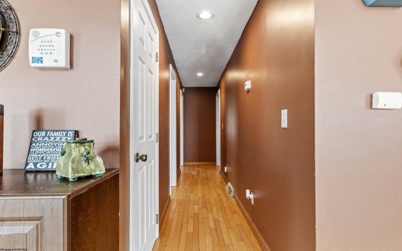 539 Koury Run Road, Masontown, West Virginia 26542, 3 Bedrooms Bedrooms, 5 Rooms Rooms,2 BathroomsBathrooms,Single Family Detached,For Sale,Koury Run,10162793