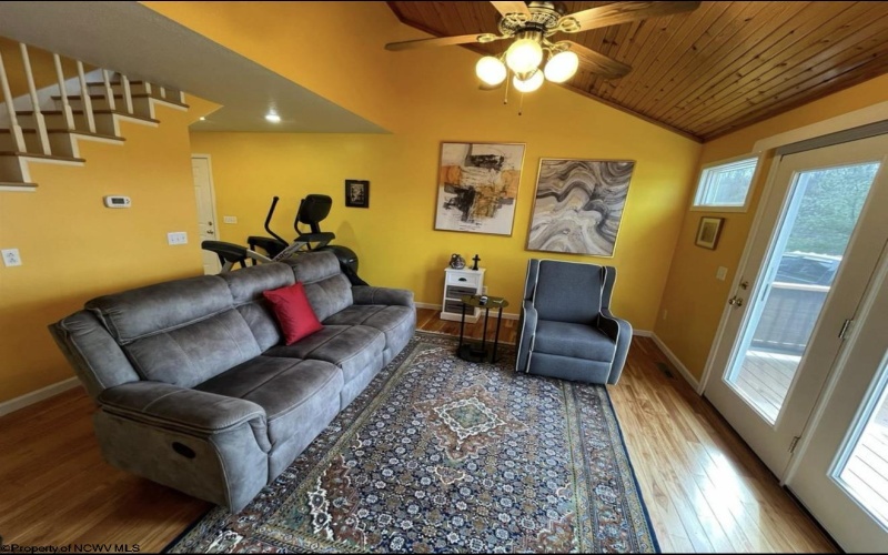 107 Bruce Street, Elkins, West Virginia 26241, 2 Bedrooms Bedrooms, 5 Rooms Rooms,2 BathroomsBathrooms,Single Family Detached,For Sale,Bruce,10160901