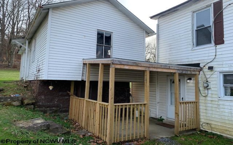145 Row Avenue, Junior, West Virginia 26275, 3 Bedrooms Bedrooms, 8 Rooms Rooms,2 BathroomsBathrooms,Single Family Detached,For Sale,Row,10162796