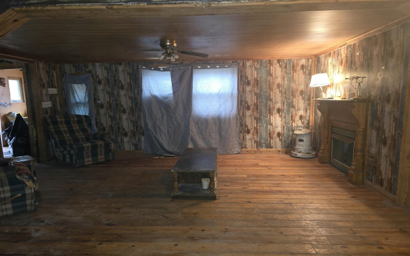 5368 Sand Fork Road, Linn, West Virginia 26384, 4 Bedrooms Bedrooms, 7 Rooms Rooms,1 BathroomBathrooms,Single Family Detached,For Sale,Sand Fork,10162808 5368 Sand Fork Road, Linn, West Virginia 26384, 4 Bedrooms Bedrooms, 7 Rooms Rooms,1 BathroomBathrooms,Single Family Detached,For Sale,Sand Fork,10162808